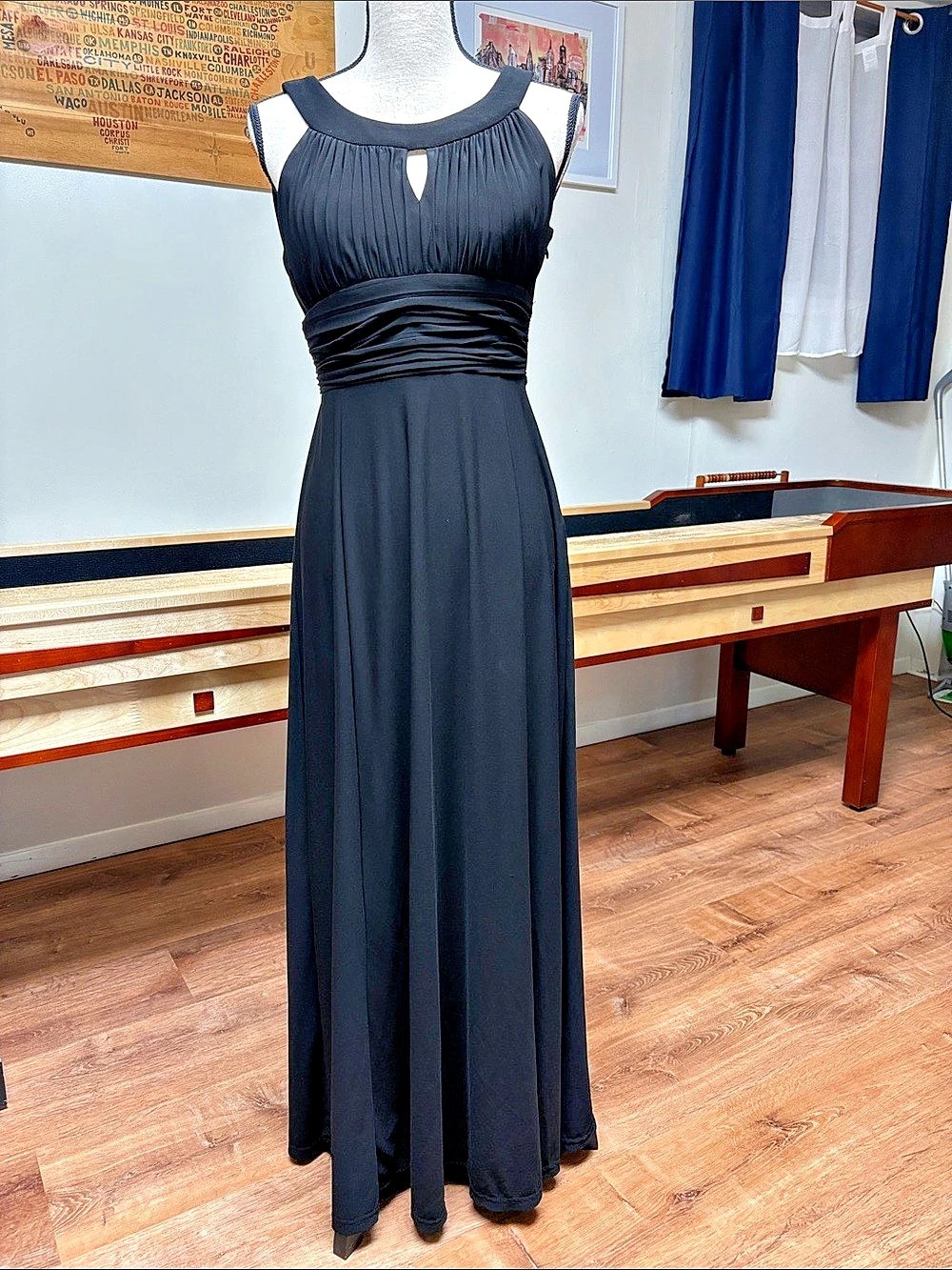 S L Fashions Black Maxi Dress Size 8 Like New